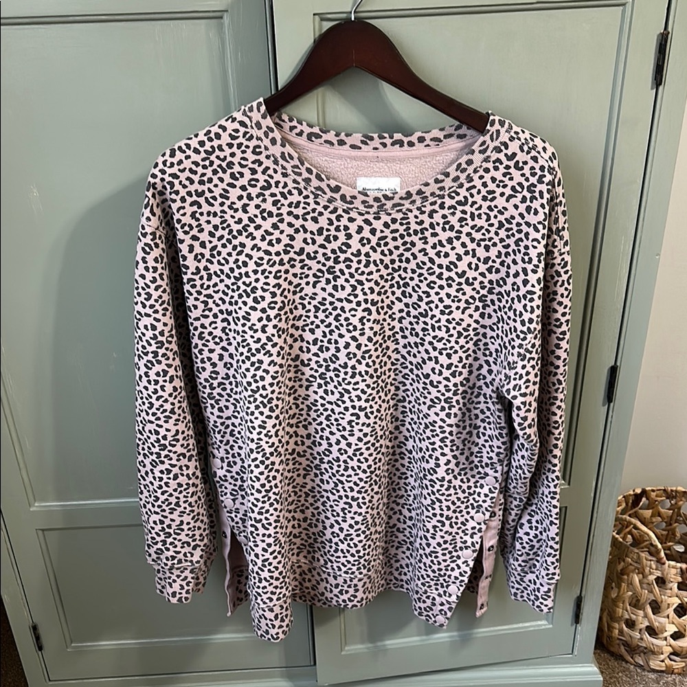 Abercrombie Leopard Print Long Sweatshirt